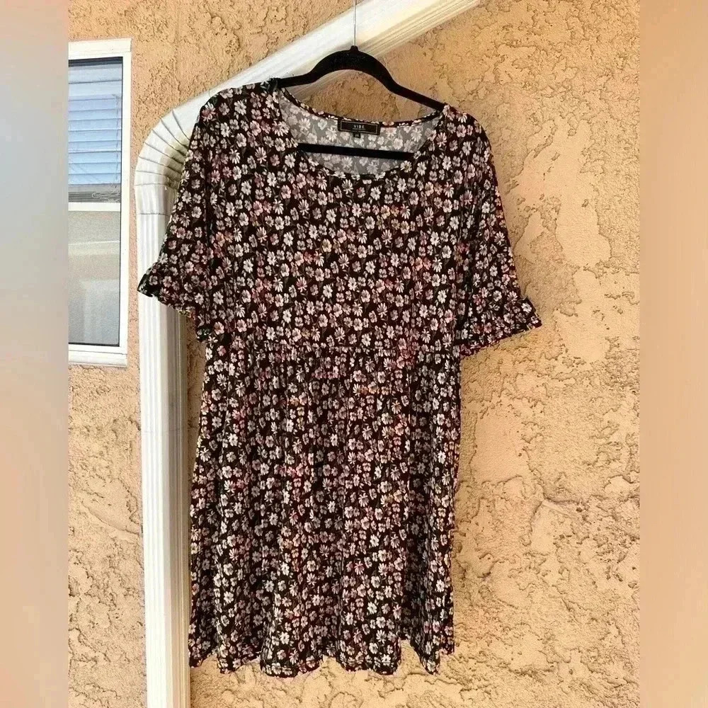 VIBE Floral dress size 2x